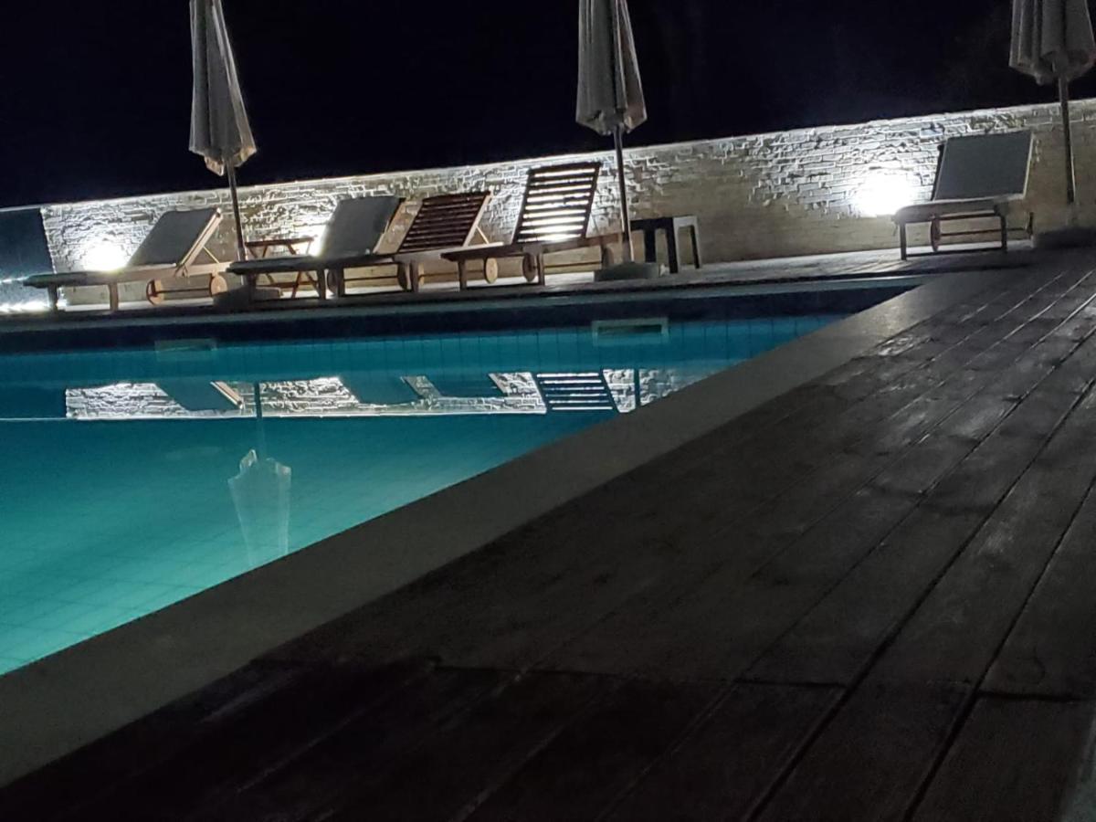 Hotel Relax Дермі Екстер'єр фото