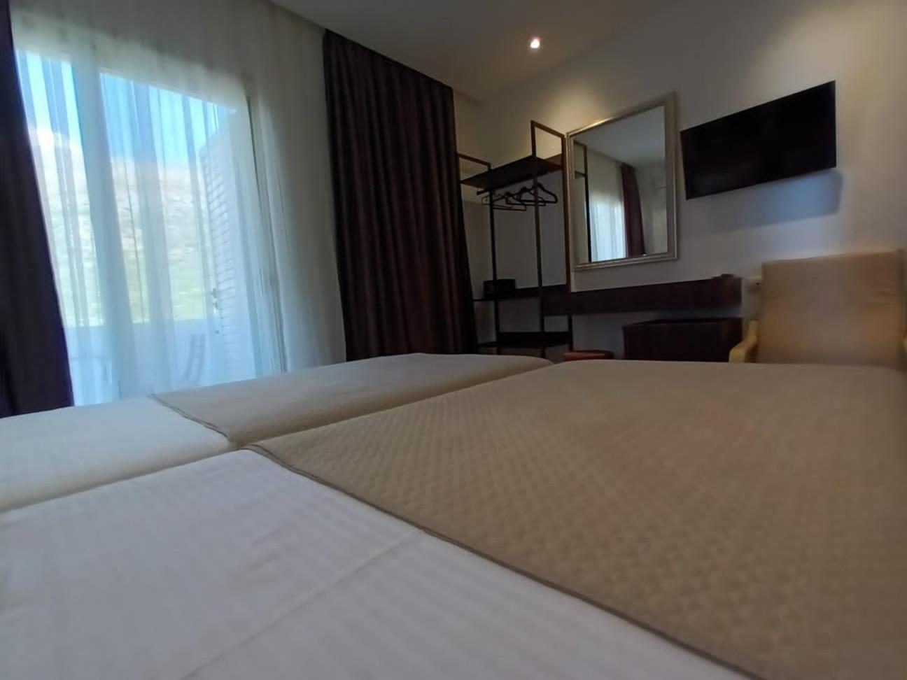 Hotel Relax Дермі Екстер'єр фото